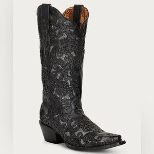 CORRAL COWBOY BOOTS